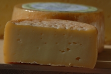 Rohmilchkäse